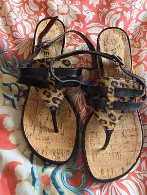 Vaneli Black and Leopard Cork Thong Sandals